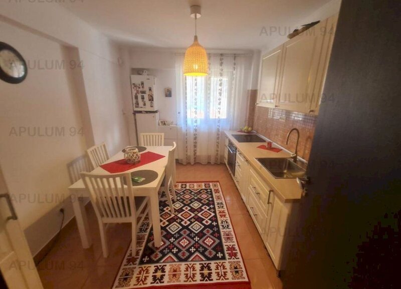 Apartament cu 2 camere de vanzare in Sinaia - Zona Platou Izvor